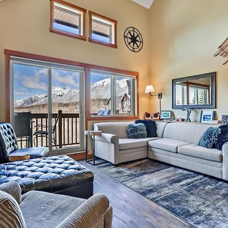 キャンモアSpectacular Mountain View Corner Unit Pool Hot Tub Park Passアパートメント エクステリア 写真